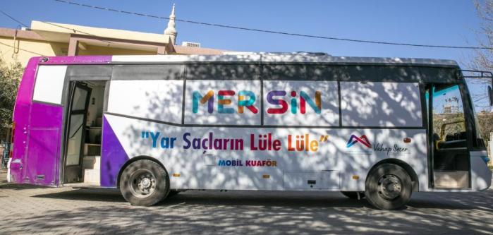 BÜYÜKŞEHİR BELEDİYESİ, ‘MOBİL KUAFÖR’ İLE KIRSALDA 2 BİN KİŞİYE HİZMET VERDİ