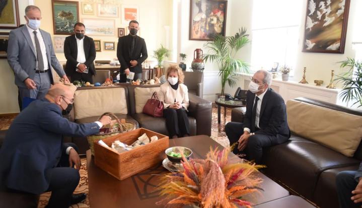 TARSUS’UN ATALIK TOHUMLARI İZMİR’DE