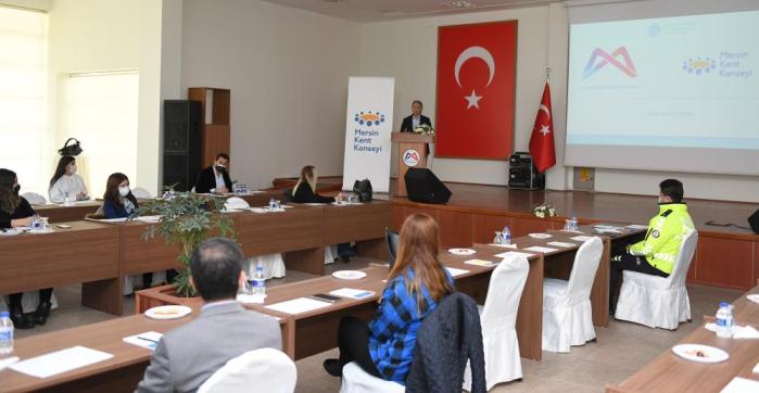 MERSİN’DE  YAŞLI DOSTU KENT ÇALIŞTAYI YAPILDI