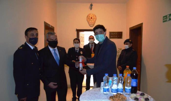 MUT’TA GÖREV YAPAN BAŞARILI POLİSLERE ÜSTÜN BAŞARI BELGESİ