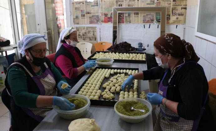 ‘KEREBİÇ’ RAMAZAN’DA SOFRALARIN VAZGEÇİLMEZ TATLISI OLDU