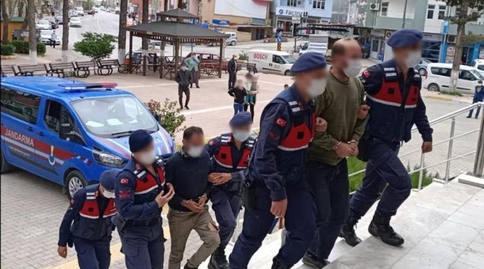 KABLO HIRSIZLIĞI YAPAN 2 KİŞİ TUTUKLANDI