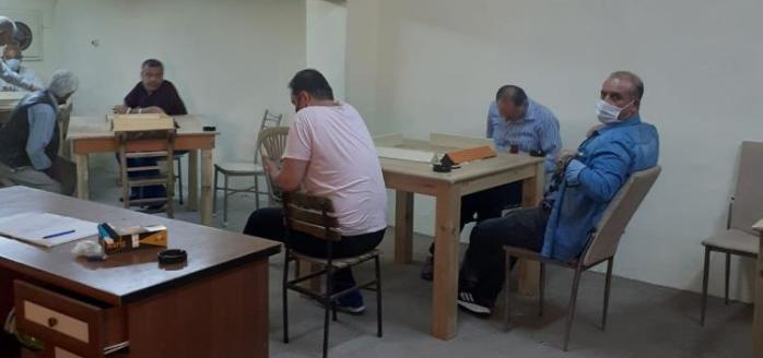 TARSUS’TA KUMAR OYNAYANLARA BASKIN