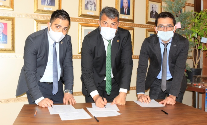 YEŞİLBOĞAZ: AVUKATLARIN YARGI GÖREVLİLERİYLE EŞ ZAMANLI AŞILANMASI ZARURİDİR