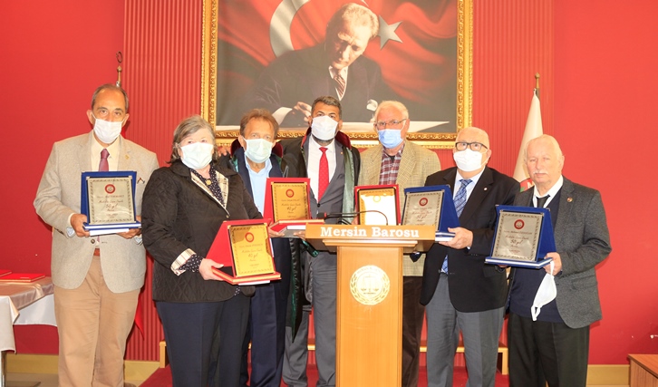 MESLEKTE BİR ÖMÜR PLAKETİ