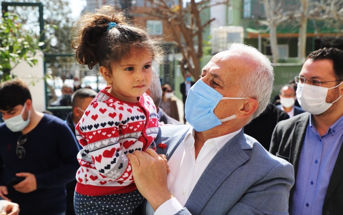 AKDENİZ BELEDİYE BAŞKANI GÜLTAK’TAN 23 NİSAN MESAJI