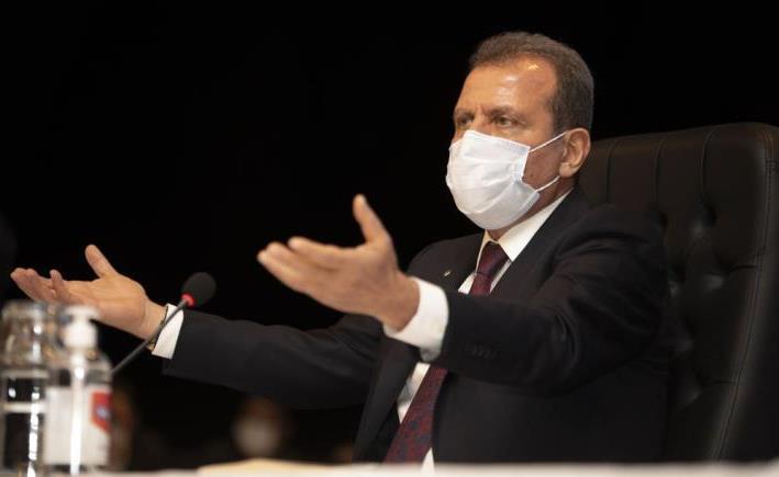 ‘METRO İHALESİNİ KİMSEDEN GİZLEMEDİK’ DİYEN SEÇER: KEMİĞİMİ KEMİRECEK ADAMIN DİŞİNİ SÖKERİM