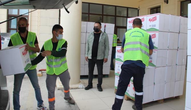 VATANDAŞ İSTİYOR, 250 KİŞİLİK EKİP ANINDA YERİNE GETİRİYOR