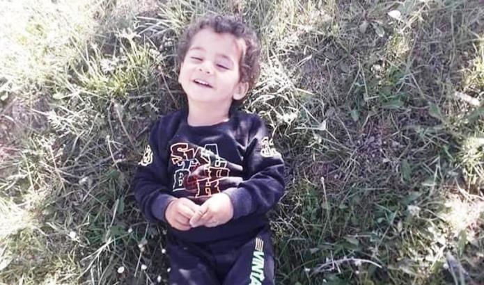 FOSSEPTİK ÇUKURUNA DÜŞEN 2 YAŞINDAKİ ÇOCUK HAYATINI KAYBETTİ