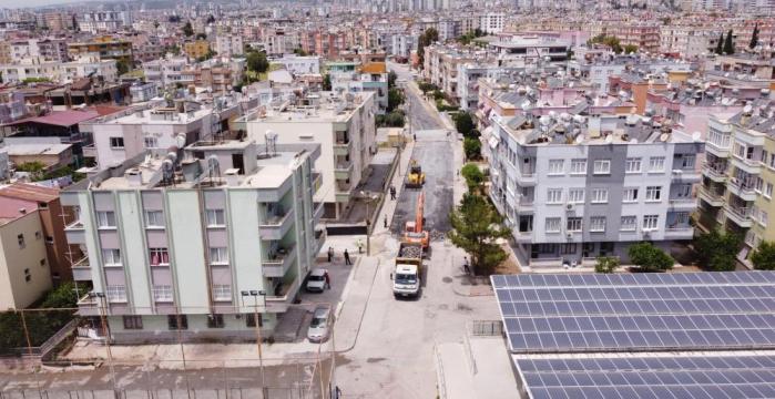 TARSUS’TA YOL BAKIM VE ONARIM ÇALIŞMALARI SÜRÜYOR