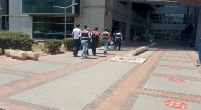 MERSİN’DE UYUŞTURUCU OPERASYONU: 4 GÖZALTI