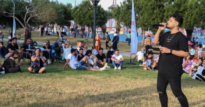 BÜYÜKŞEHİR BELEDİYESİNİN KONSERLERİ 4 NOKTADA SÜRÜYOR