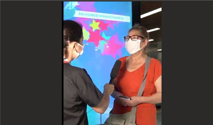 MERSİN ARAŞTIRMA HASTANESİ ÇALIŞANLARI, AŞI MUTLULUĞUNA MİKROFON UZATTI