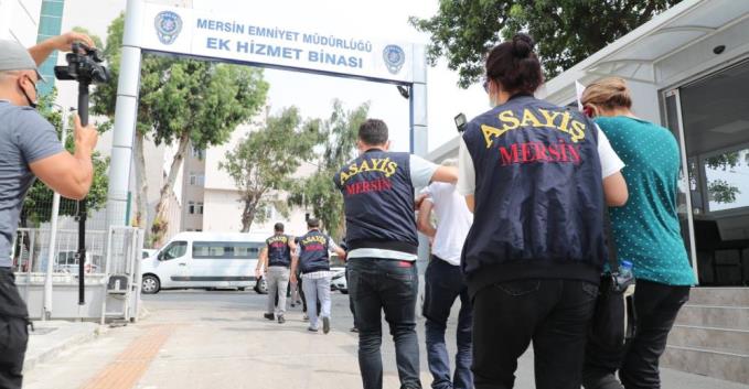 MERSİN’DE FUHUŞ OPERASYONU: 7 GÖZALTI
