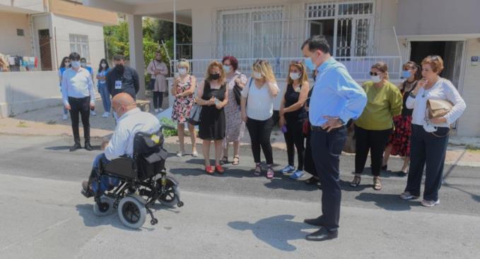 YENİŞEHİR BELEDİYESİNDEN ENGELLİ BİREYLERE AKÜLÜ SANDALYE