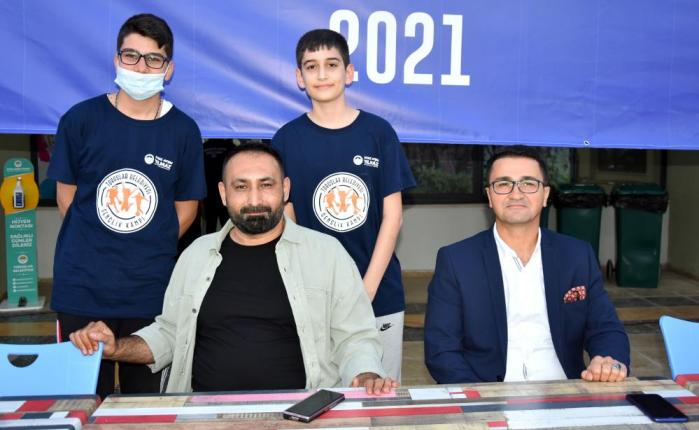 TOROSLARIN ZİRVESİNDE YAŞAYAN 640 ÇOCUK DENİZLE BULUŞUYOR
