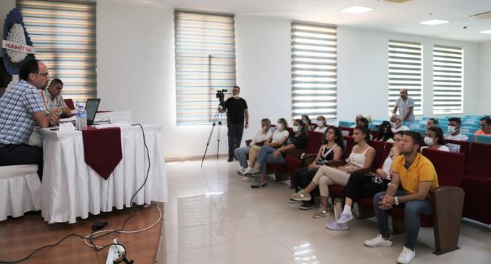 TOROSLAR BELEDİYESİNDEN SPOR ECZACILIĞI EĞİTİM PROGRAMI