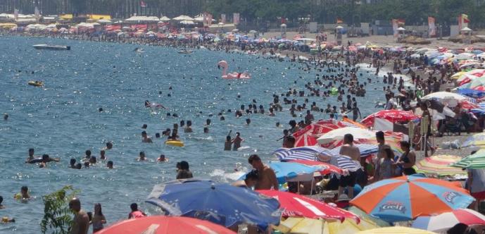 ANTALYA’DA VAKA SAYILARINDA BİR AYDA YÜZDE 100’LÜK ARTIŞ