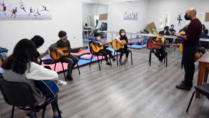 TARSUS BELEDİYESİNİN KURSLARINA YOĞUN İLGİ