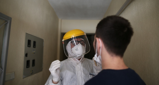 OKULLARDA COVİD-19 POZİTİF VAKA SAPTANMASI DURUMUNDA NELER YAPILACAĞINI AÇIKLANDI