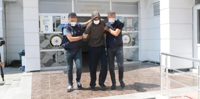 MERSİN’DE GASP GİRİŞİMİNİ POLİS ENGELLEDİ