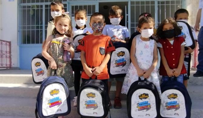 MERSİN BÜYÜKŞEHİR BELEDİYESİ’NDEN ÖĞRENCİLERE YARDIM