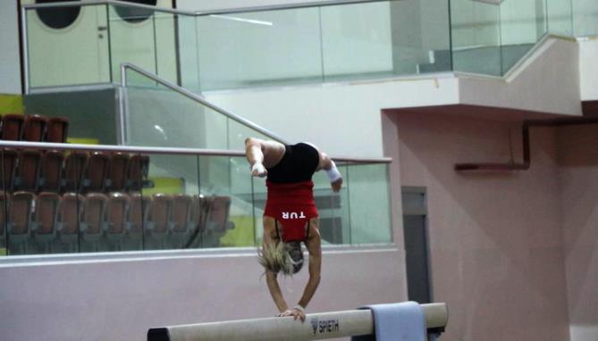 ARTİSTİK CİMNASTİK MİLLİ TAKIMI, MERSİN’DE KAMPA GİRDİ