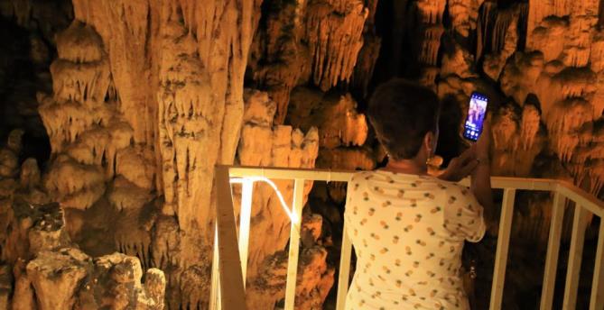 GİLİNDİRE MAĞARASI’NA ZİYARETÇİ AKINI