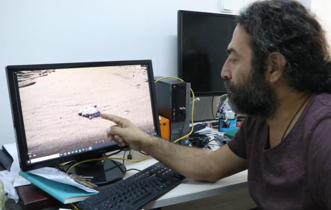 PETROL SIZINTISI MERSİN SAHİLLERİNİ TEHDİT EDİYOR