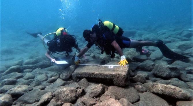 ANEMURİUM ANTİK KENTİ’NİN LİMANI, SU ALTINDA ARANIYOR
