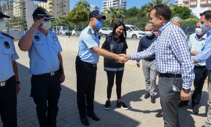 BAŞKAN ÖZYİĞİT, ZABITA PERSONELİYLE BULUŞTU 