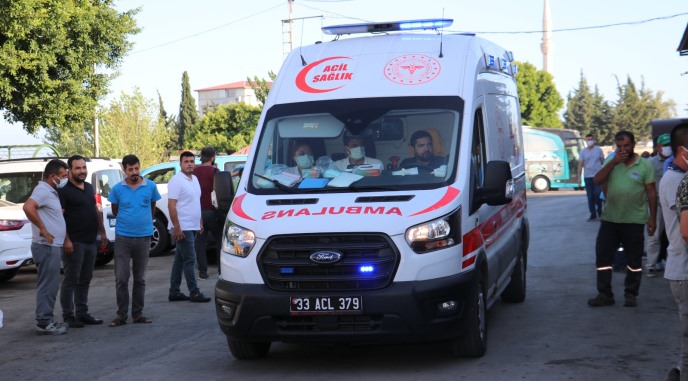 ACİL VAKA İHBARI ÜZERİNE GELDİLER, ALKIŞLARLA KARŞILANDILAR