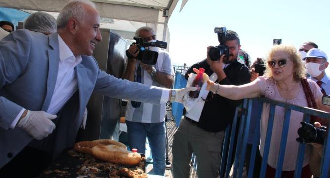 MERSİN’DE KARADUVAR BALIK FESTİVALİ COŞKUSU YAŞANDI