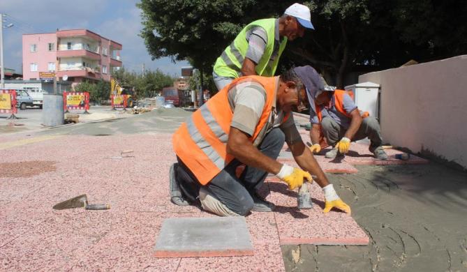 MERSİN’DE KALDIRIMLAR ÖZEL GEREKSİNİMLİ BİREYLER İÇİN DÜZENLENİYOR