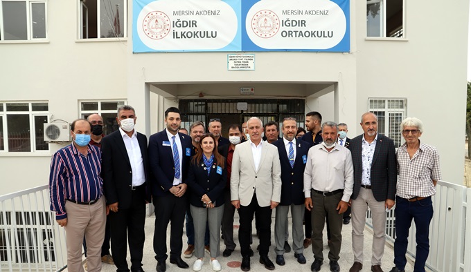 IĞDIR İLKOKULU VE ORTAOKULU BAŞTAN SONA YENİLENDİ