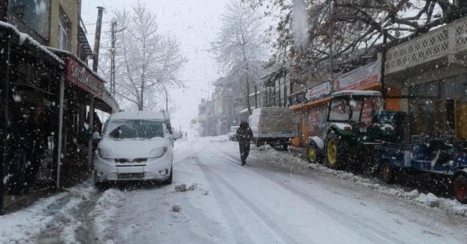 Toroslar beyaza büründü