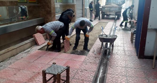 Akdeniz’de kaldırım ve asfalt çalışmaları sürüyor