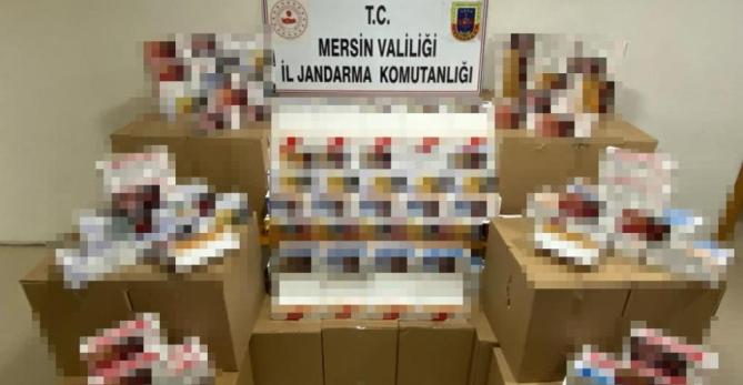 Mersin’de bir araçta 350 bin adet makaron ele geçirildi