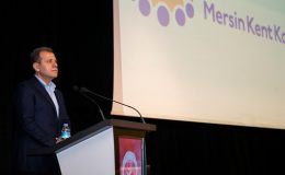 Başkan Seçer, Mersin Kent Konseyinde konuştu:  Hep beraber Mersin’imize katkı sunmak için gayret sarf edeceğiz