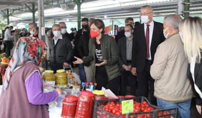 Kaftancıoğlu, Kadın Üretici Pazarını gezdi