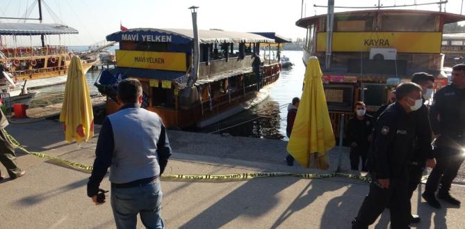 Mersin’de denizde erkek cesedi bulundu