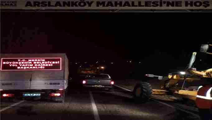 Büyükşehir Belediyesi,  Beyaza Bürünen Toroslar’da kar mesaisi başladı