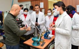 MEÜ’de “Kaynaksız Takı” ve “Mücevher Sanatında Sadekarlık” etkinlikleri