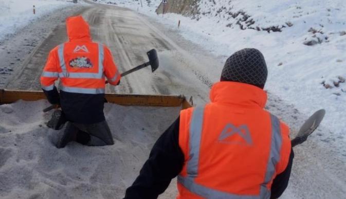 Mersin’de karda mahsur kalan 3 kişi kurtarıldı