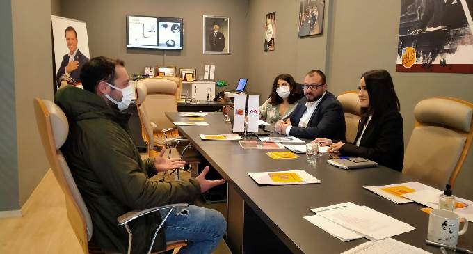 Yeteneğini keşfet, kariyerine yön ver