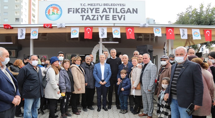 Mezitli’de Ali Bilgiç Parkı ve Fikriye Atılgan Taziye Evi açıldı