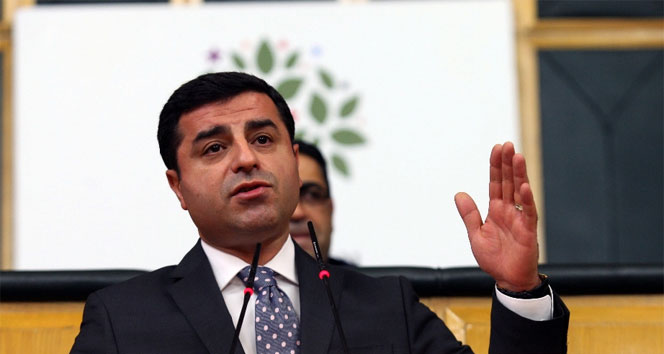 Selahattin Demirtaş’a 11 ay 20 gün hapis cezası verildi