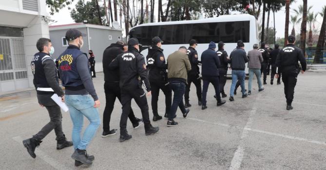 Mersin merkezli fuhuş operasyonu: 9 gözaltı