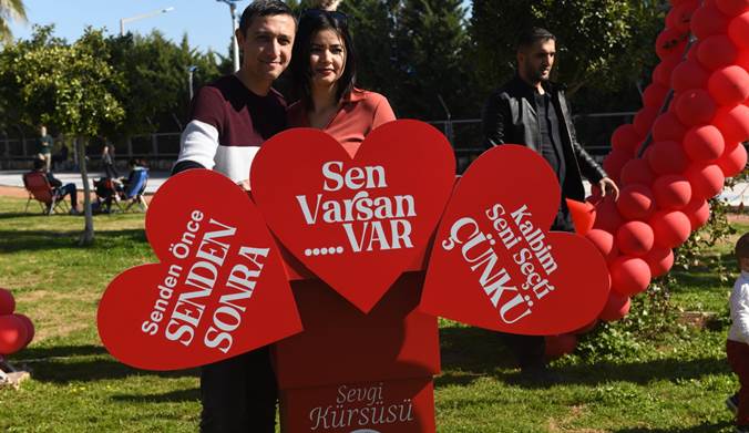 En güzel duygular Sevgi Kürsüsü’nden paylaşıldı, Bu kürsüde “Sevgi” konuşuldu