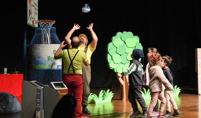 Masal Gezginleri çevreci kahramanlarla buluşmaya devam ediyor